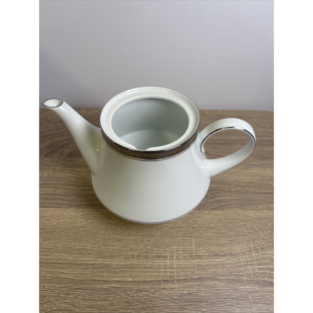 Noritake Legendary Crestwood Platinum - Coffee Pot No Lid